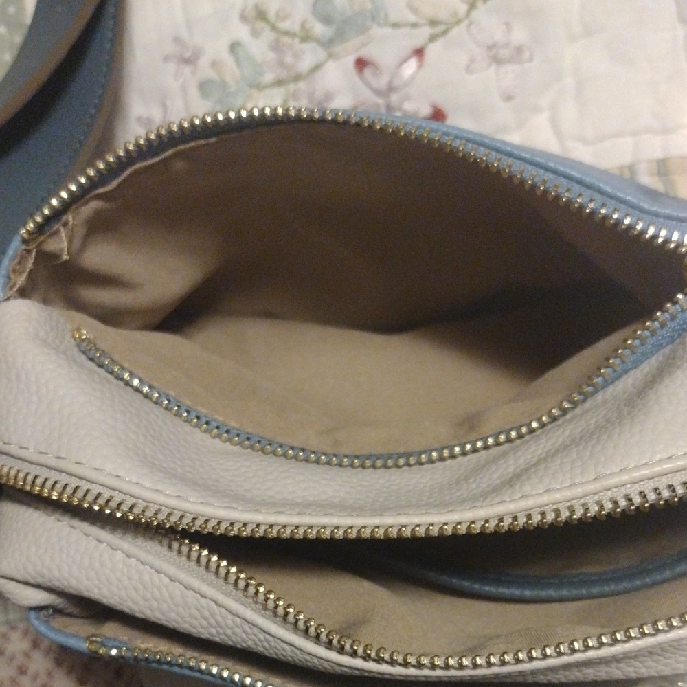 Nanette Lepore Light Blue and Cream Crossbody Bag - Picture 8 of 9
